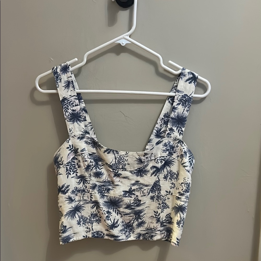 Abercrombie & Fitch Crop Tank